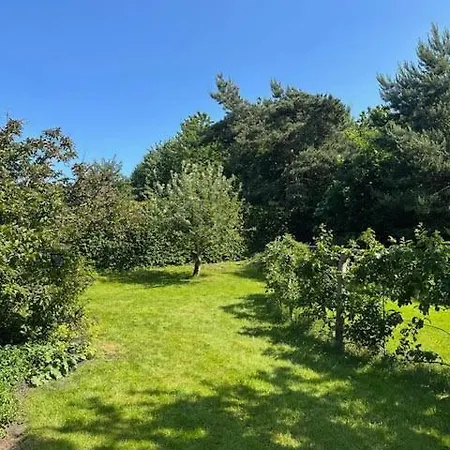 Дом отдыха Near Ajstrup With A Cozy Garden Malling